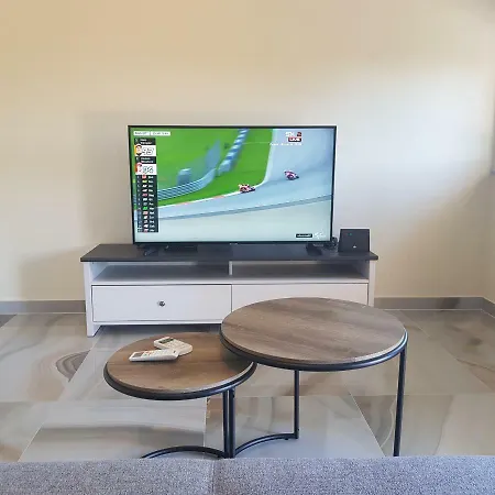 Luka Apartment