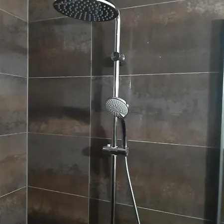 Luka Apartment *